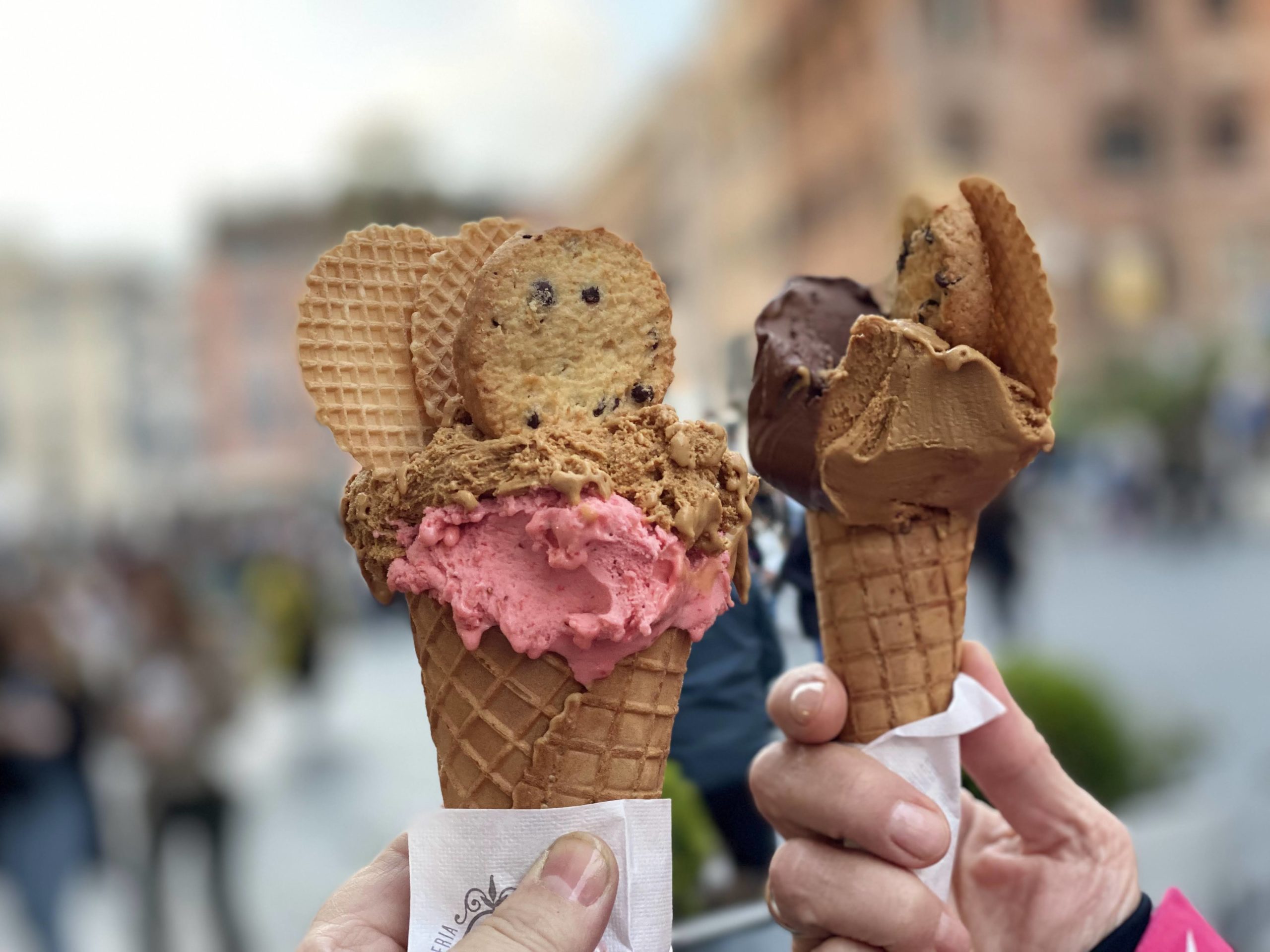 Si u bë gelato simbol i Italisë? Gjithçka nisi me dy frigoriferë amerikanë të mbetur pas Luftës së Dytë Botërore